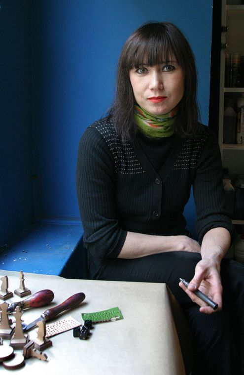 Portrait d'Isabelle Guédon réalisé par la photographe Nathalie Barrus.